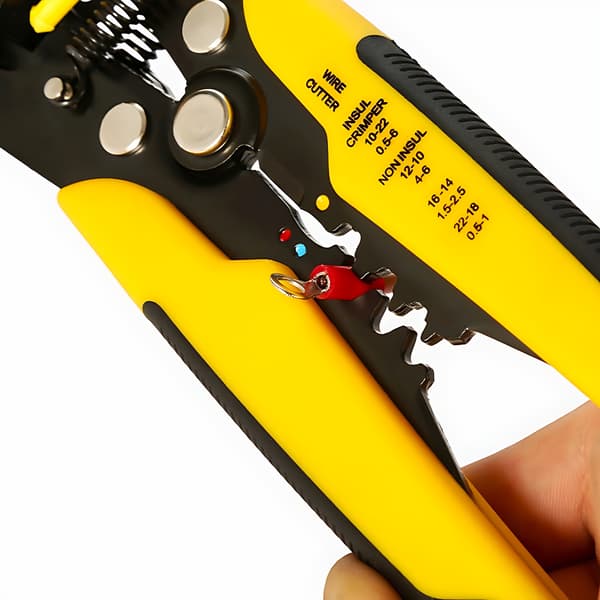 KABELAFSKILLER TIL LEDNINGER, TERMINALER, STIK, ISOLERING