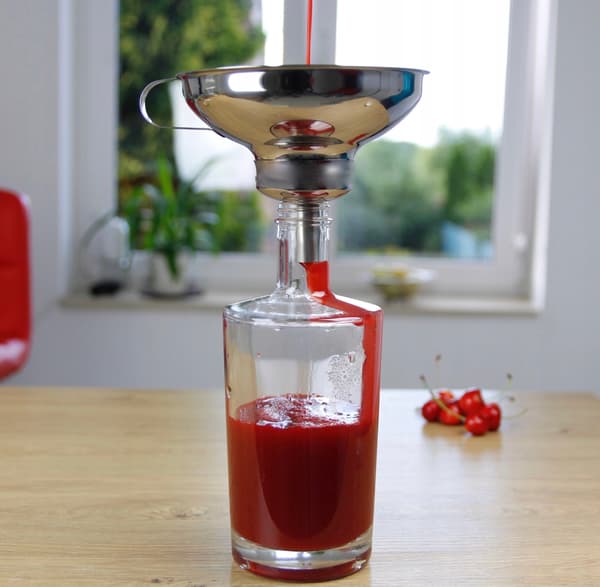 Køkkentragt i stål til glas og flasker + si