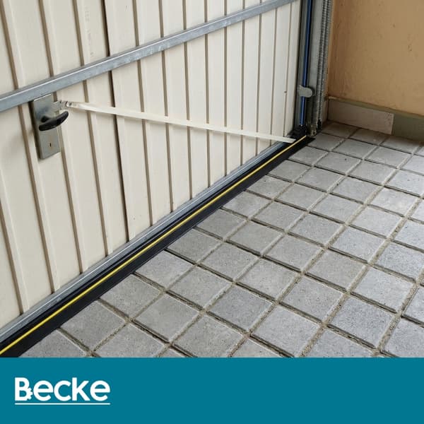 Becke Garageportstætning med klæbemiddel 8 cm x 3,2 m