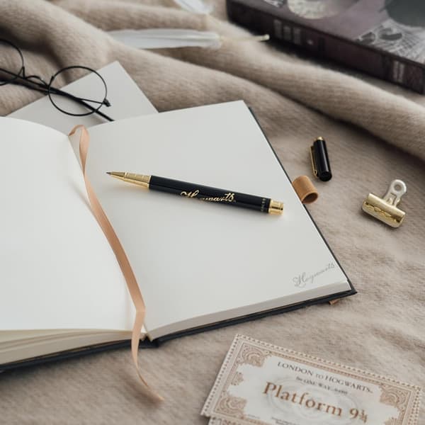 Harry Potter - Hogwarts A5 notesbog med kuglepen