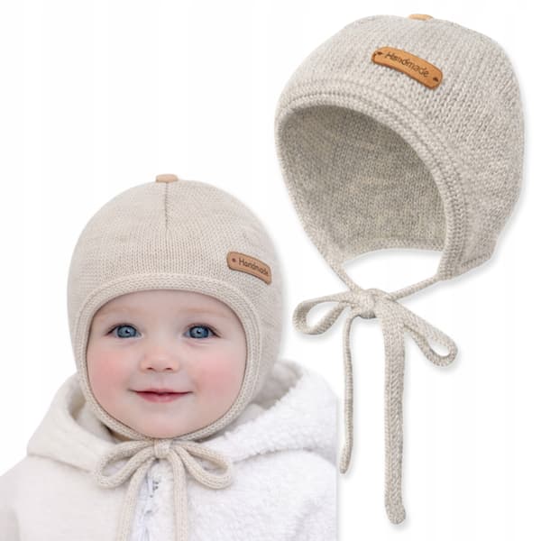 BABYMÖSSA 36-38 KNUT TÄCKER ÖRONEN VÅR HÖST LJUSBEIGE
