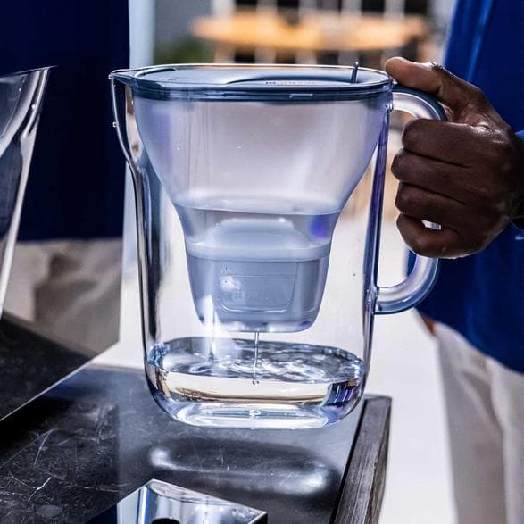 Filtrerende kande BRITA Style Essential Grafitgrå