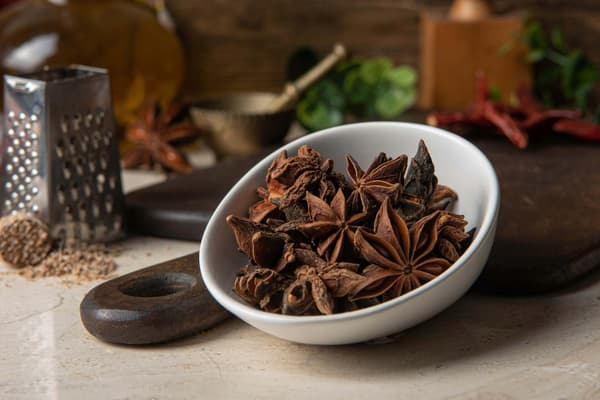 Hela stjärnanis mycket aromatisk 50g