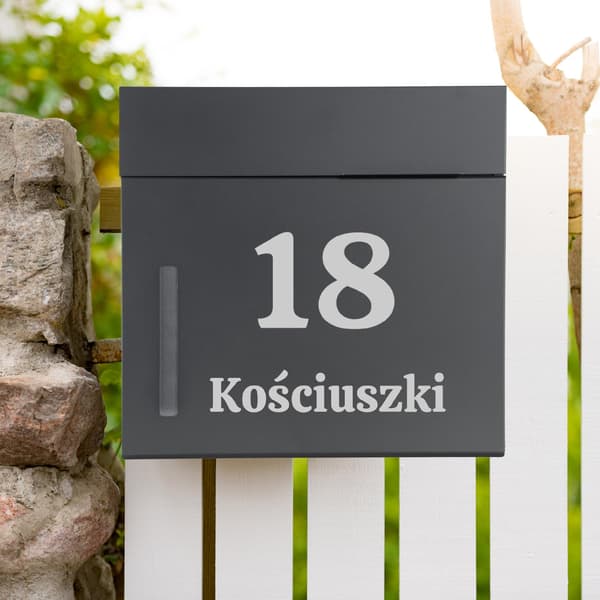 Jerez antracit postkasse med indskrifter