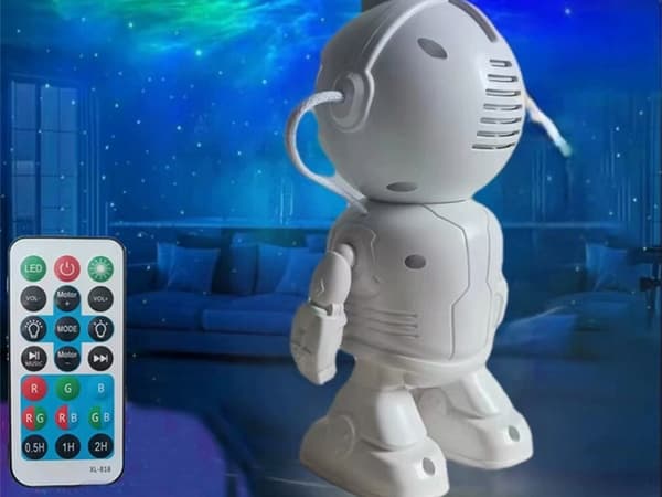 PROJEKTOR ASTRONAUT 737 (30)