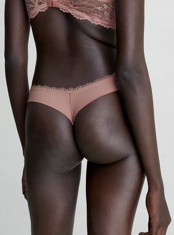 Calvin Klein rosa spetsade trosor L