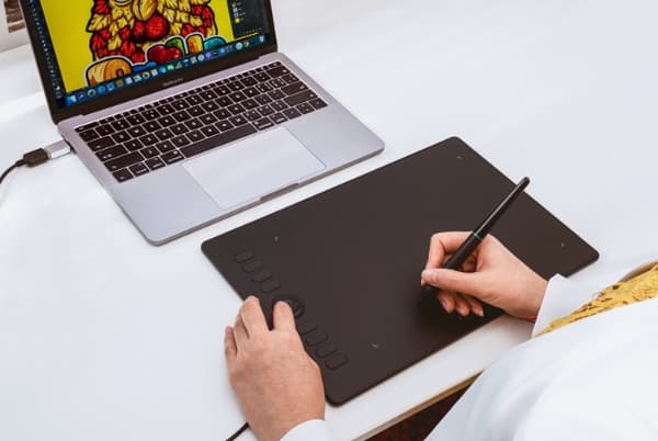 Parblo A610 Pro -näytönohjain