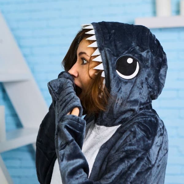 Kigurumi pyjamas kostume grå haj M: 155-165cm