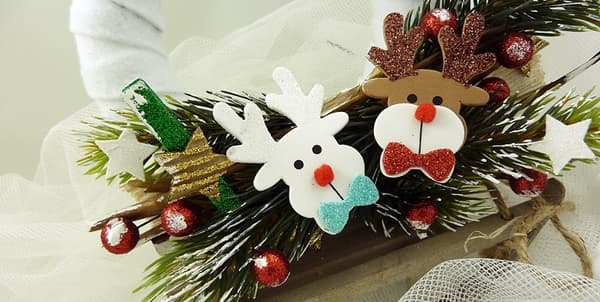 Twigs Fruits Holly Rowan Red Glitter