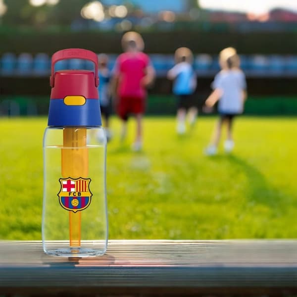 Suodatinpullo Dafi Solid FC Barcelona 0,5l Vaakunalla ja tarroilla