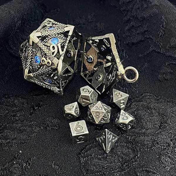 NECROMANCE KISTEKASSE TIL 7 RPG TERNINGER