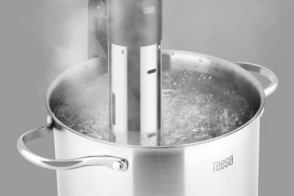 Immersion cirkulator för sous vide matlagning Teesa SV70 1200W