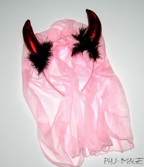 Horn med slør PINK 1 stk.