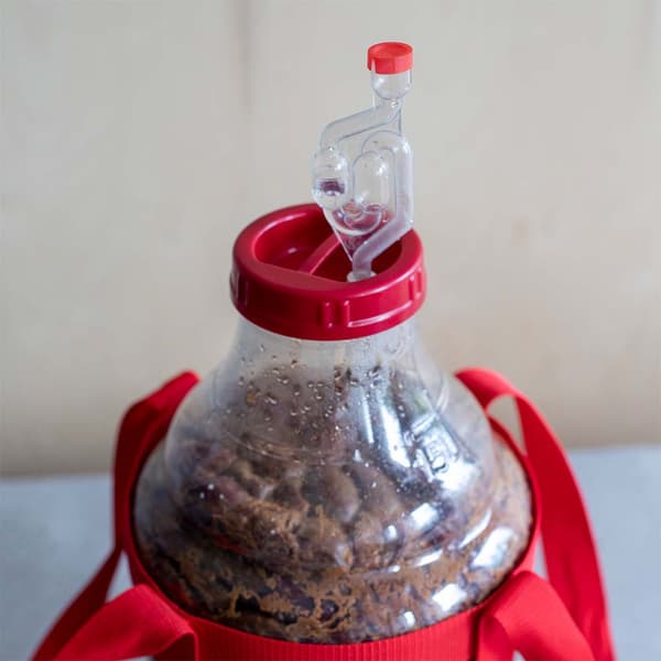 Let, brudsikker vindunk med stropper, 10L