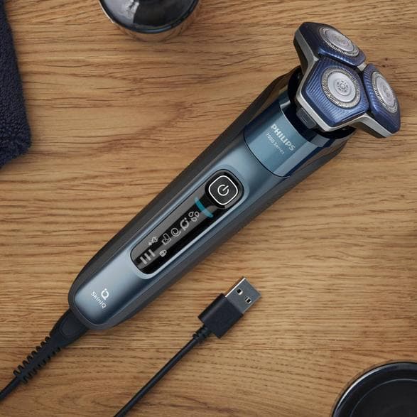 PHILIPS Shaver Series 7000 S7882/55 puhelinsovelluksella
