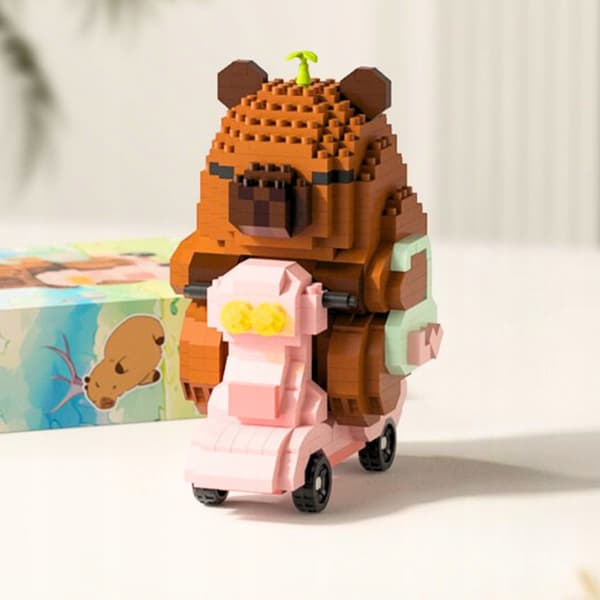 Capybara Construction Blocks Capybara Scooter Motor Sæt med blokke Figur
