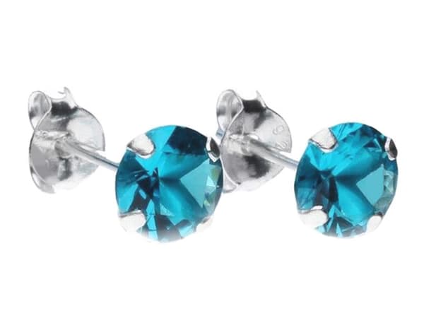 Sølvøreringe med cubic zircons blå dameørestikker 6 mm sølv 925