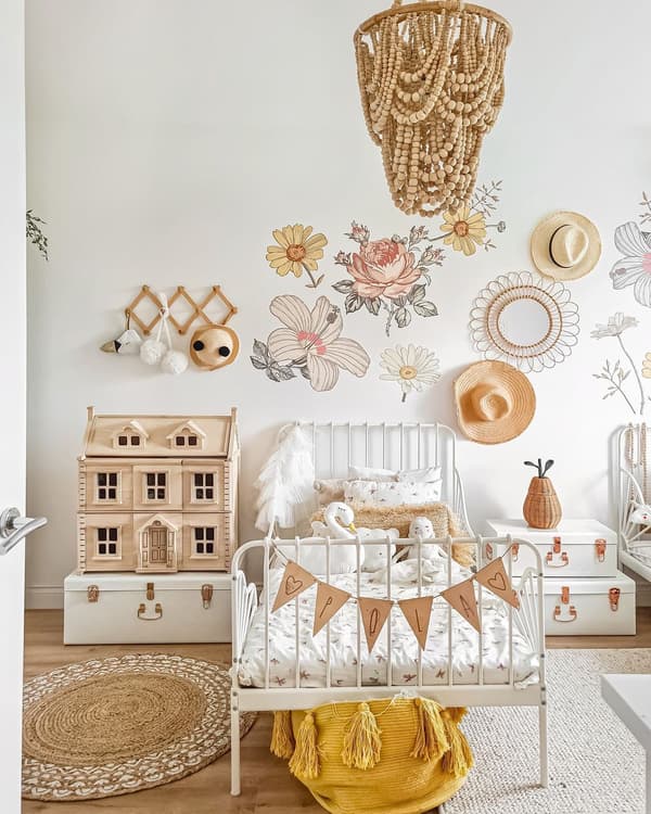 Ljuskrona med pärlor beige M 33x63