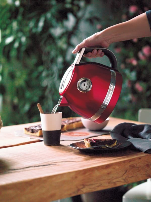 KitchenAid 5KEK1522ECA vattenkokare röd, 1,5 l