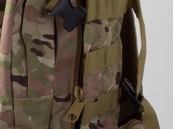 Militär ryggsäck 45L kamouflage ljus