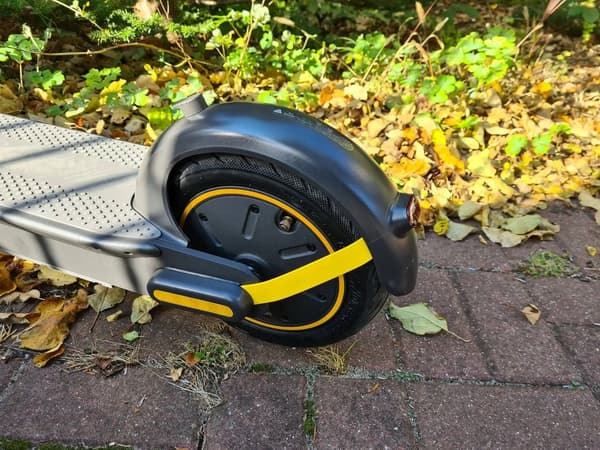 Ninebot Max/Motus Scooty 10 Fästedistanser (Gula)