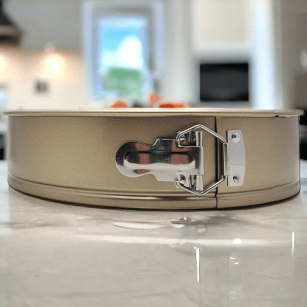 RUND KAGEPLADE 28 CM NON-STICK FORM