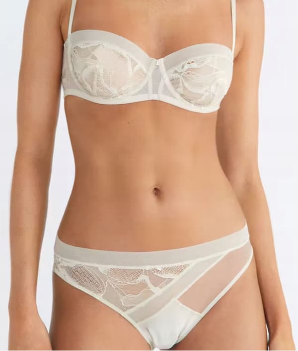 Calvin Klein dam beige spetsnäsor S