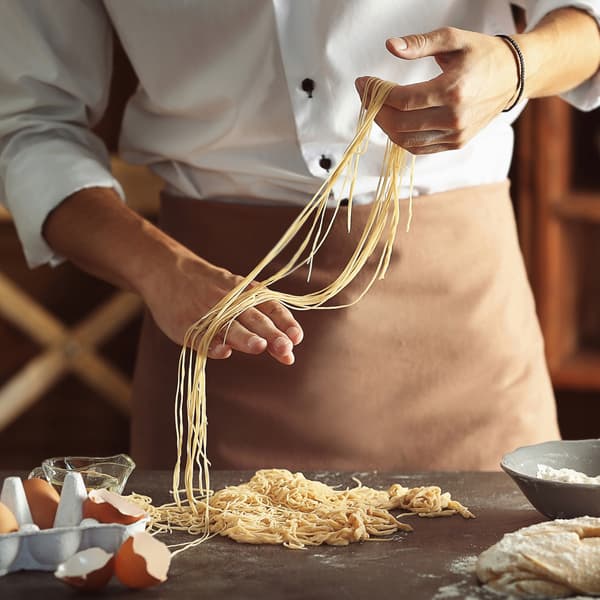Tillbehörsset för matberedare: strimlare + 6 pastatillbehör