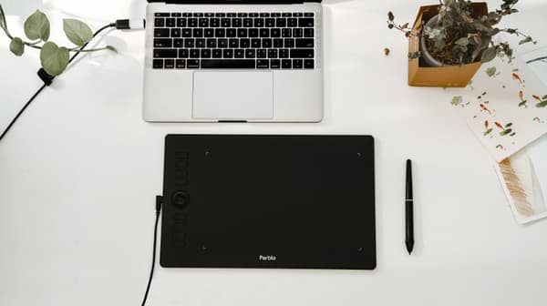 Parblo A610 Pro -näytönohjain