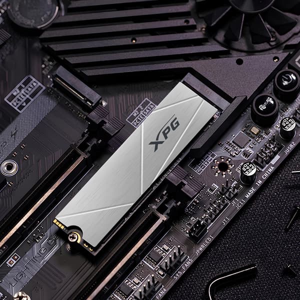 ADATA GAMMIX S60 SSD 2TB PCIe Gen4 M.2