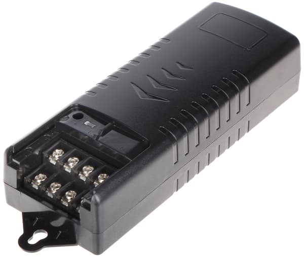 Switchande nätaggregat 12V/5A/UP4
