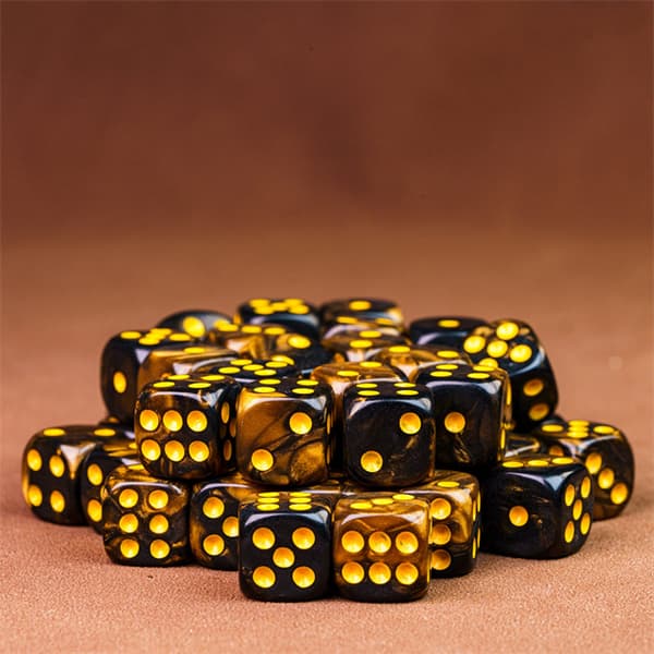 D6 1,1 cm RPG Tiger's Eye sekssidede terninger