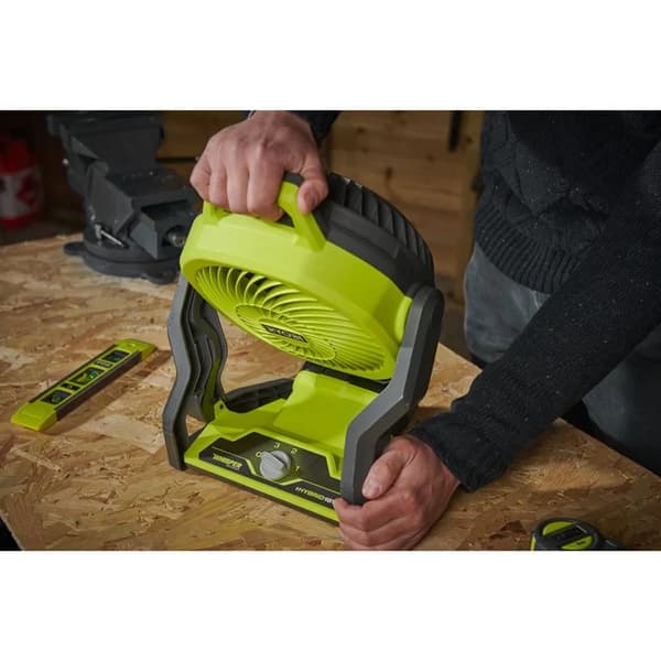 205520 RYOBI Ventilator 18V ONE+ 7.5" . Version uden batterier og oplader.