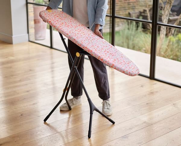 Joseph Joseph Glide Compact Plus foldbart strygebræt