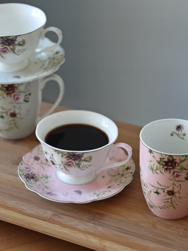 KOP SÆT MED 2 STK. 220 ml MED UNDERKOP TIL TE OG KAFFE