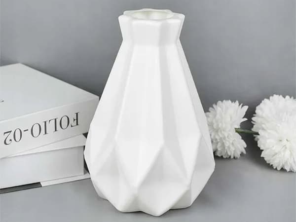 Plastvase til blomster (60) GAB_B