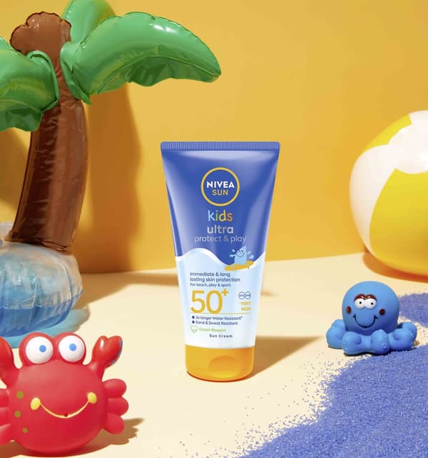 068121 NIVEA SUN Balsam BARN SPF50+