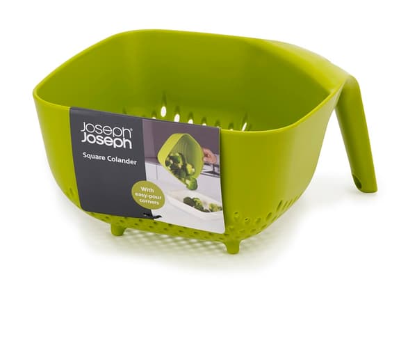 Joseph Joseph Colander kahvalla ja jaloilla