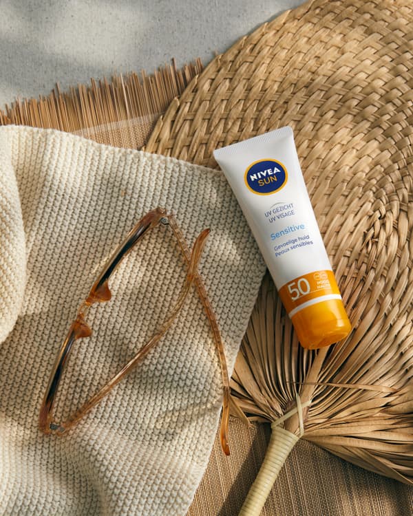 NIVEA SUN Ansiktskräm Sensitive för känslig hud med högt skydd SPF50 50ml