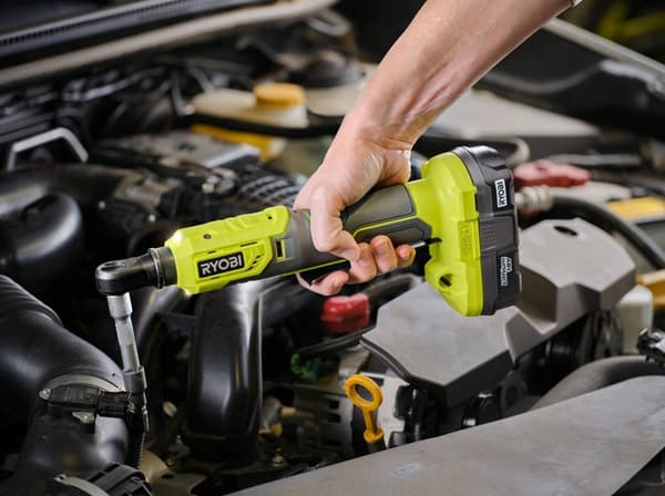 RYOBI 1/4" 18V skralde