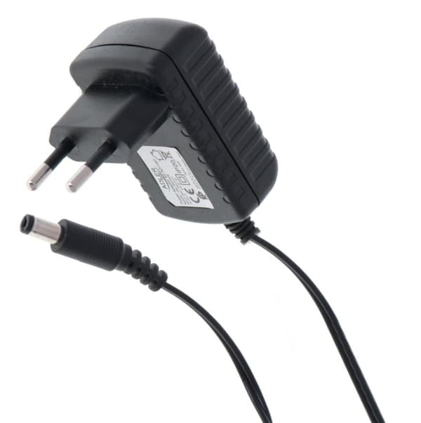 Adler AD 1187 retroradio, Bluetoothilla, 30 asemaa, herätyskello