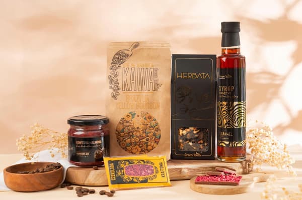 Gavesæt te kaffe karamelsirup hindbærmarmelade chokolade