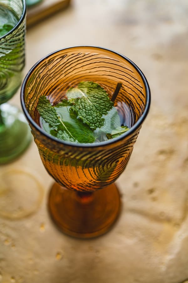 VINGLAS GLAS TRÄSKIVA MÖNSTER ARBRE BRUN DESIGN