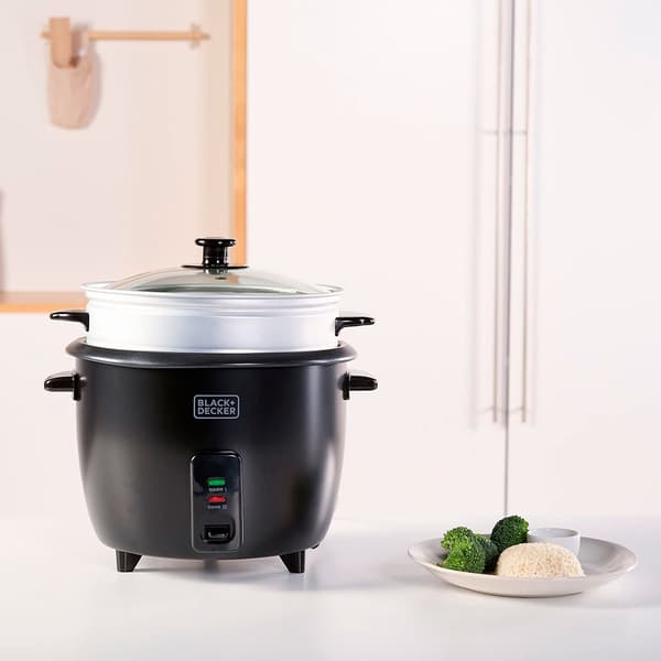Black Decker BXRC1800E riskoger, 1,8 l, sort, med damper