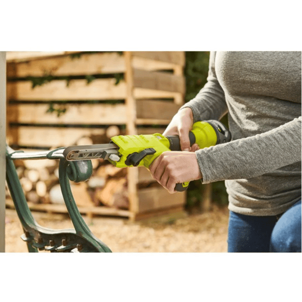 169693 RYOBI Borstlös fil 18V