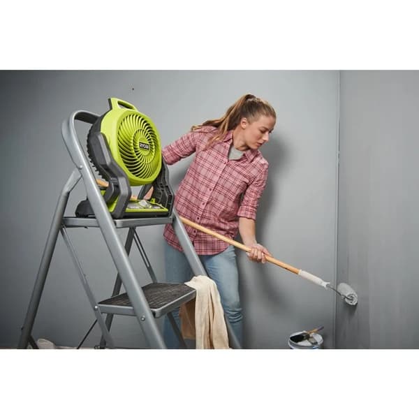 205520 RYOBI Fläkt 18V ONE+ 7.5" Version utan batterier och laddare
