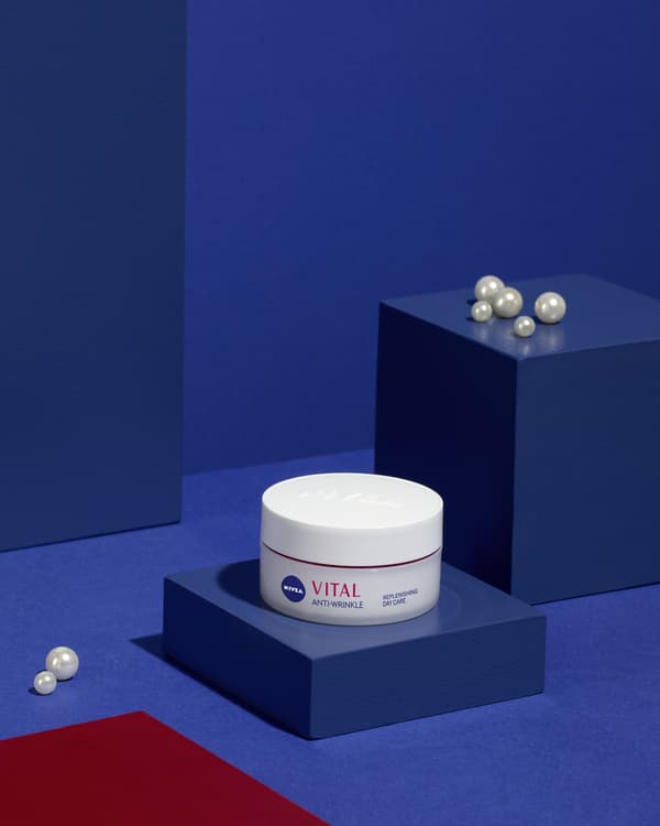 NIVEA VITAL fuktgivande dag