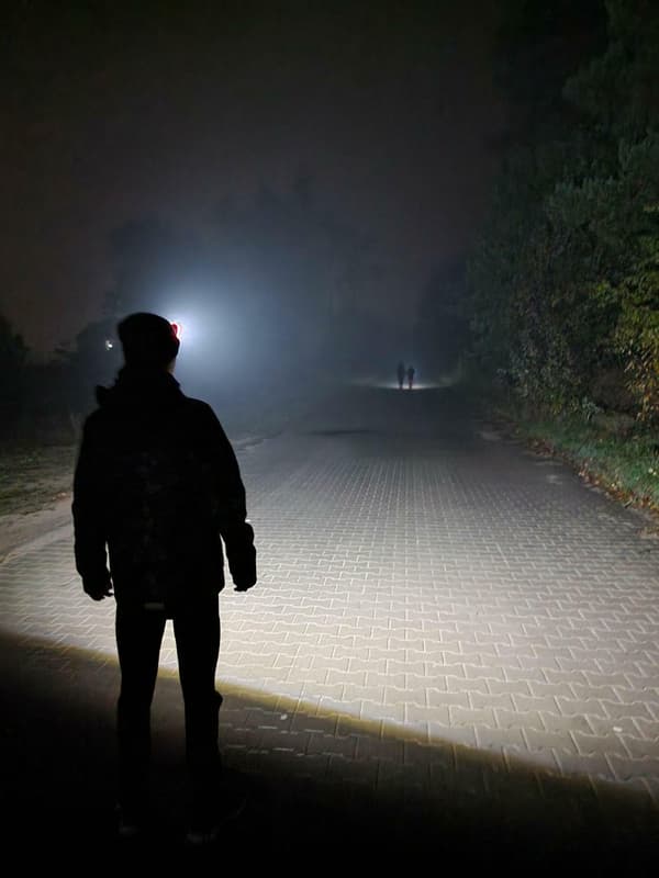 AWTOOLS BLACK LINE FRONT COB LED-PANNLAMPA MED RÖRELSESENSOR BLACK LINE
