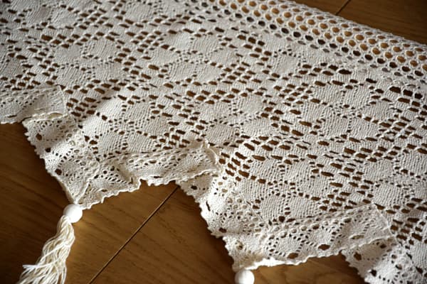 Beige hæklede gardiner 30/200 bomuldsgardin