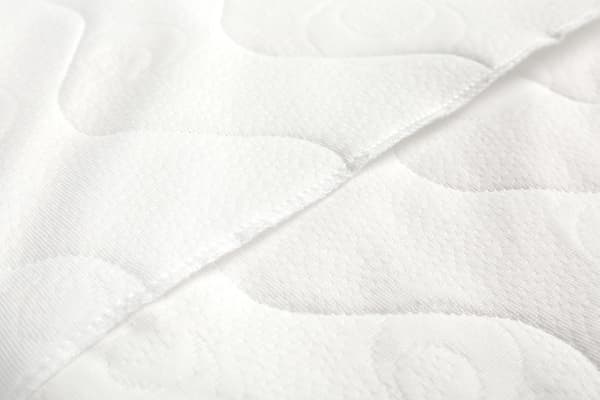 HVID BARNEVOGNSMADRAS 75X35 CM VATTET